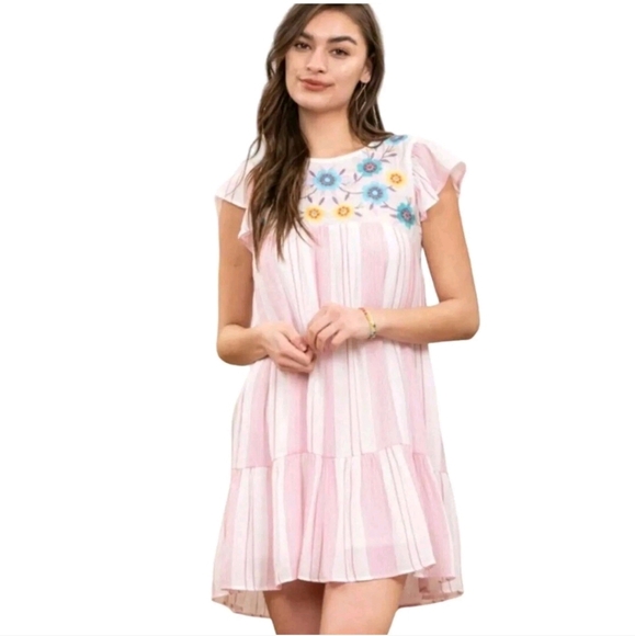 NWT Blu Pepper Anthropologie Floral Embroidered Dress Midi/Mini - Picture 1 of 9